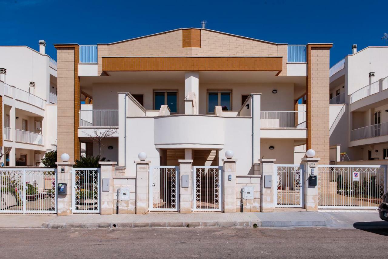 Complesso Casamica Villa Parabita Esterno foto